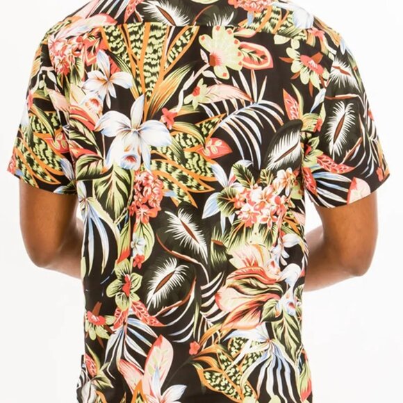 ✨NWT‎ WEIV Men's Full Size Hawaiian Print Button Down Shirt Plus Size - Picture 3 of 3